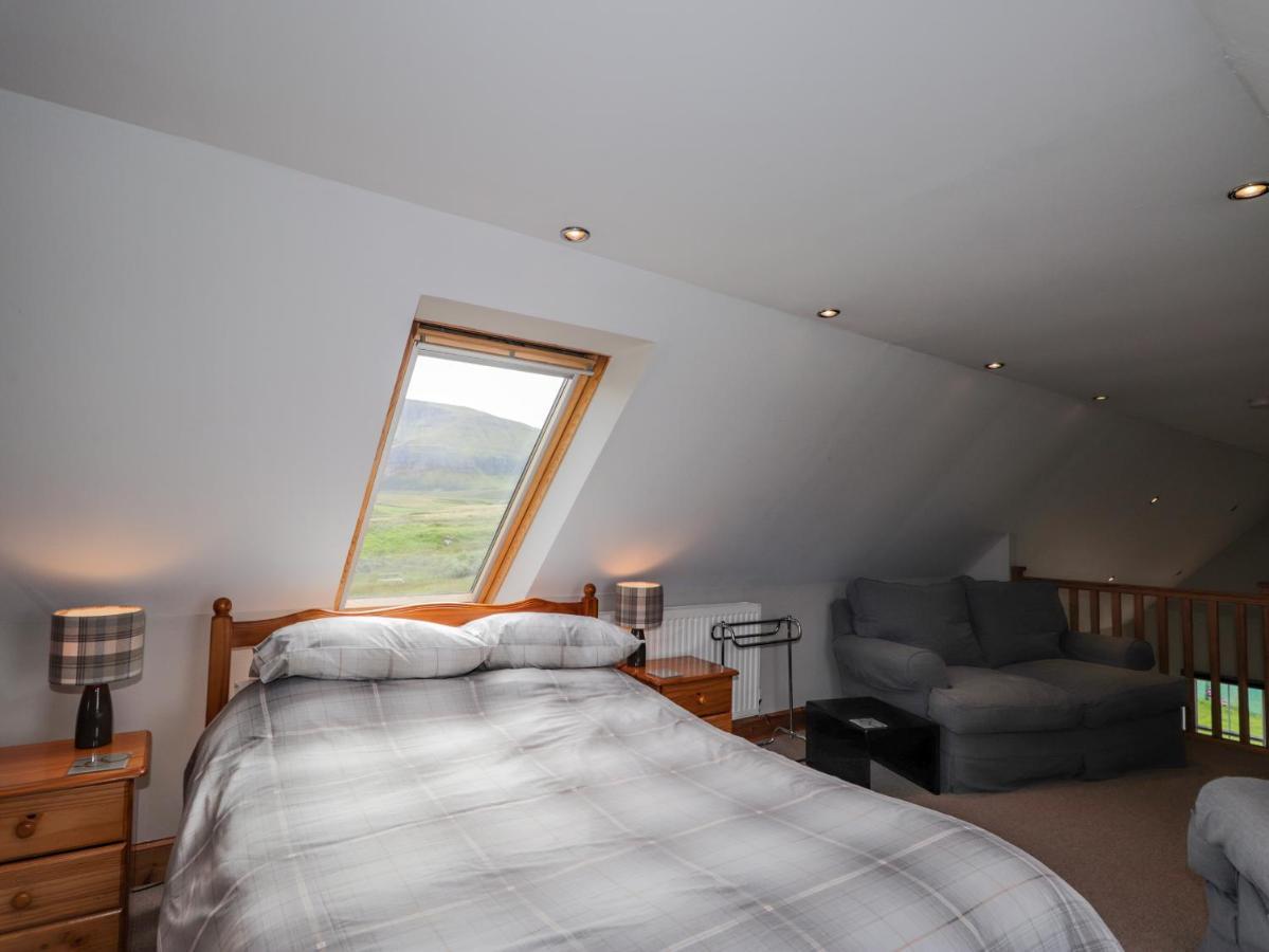 Ridge End Cottage Kilmaluag Buitenkant foto