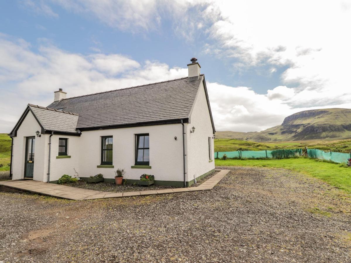Ridge End Cottage Kilmaluag Buitenkant foto